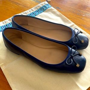 Tory Burch ballet flats, navy, good condition